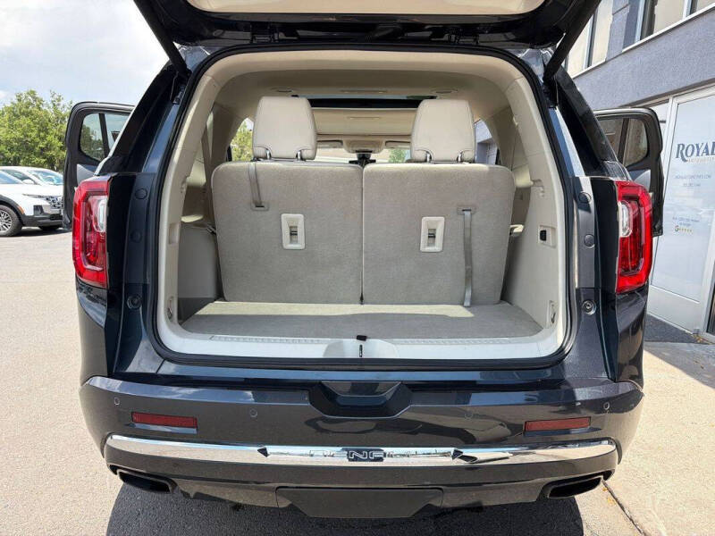2021 GMC Acadia Denali