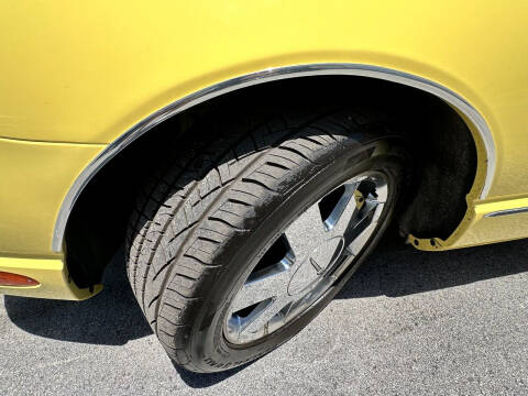 2002 Ford Thunderbird Deluxe