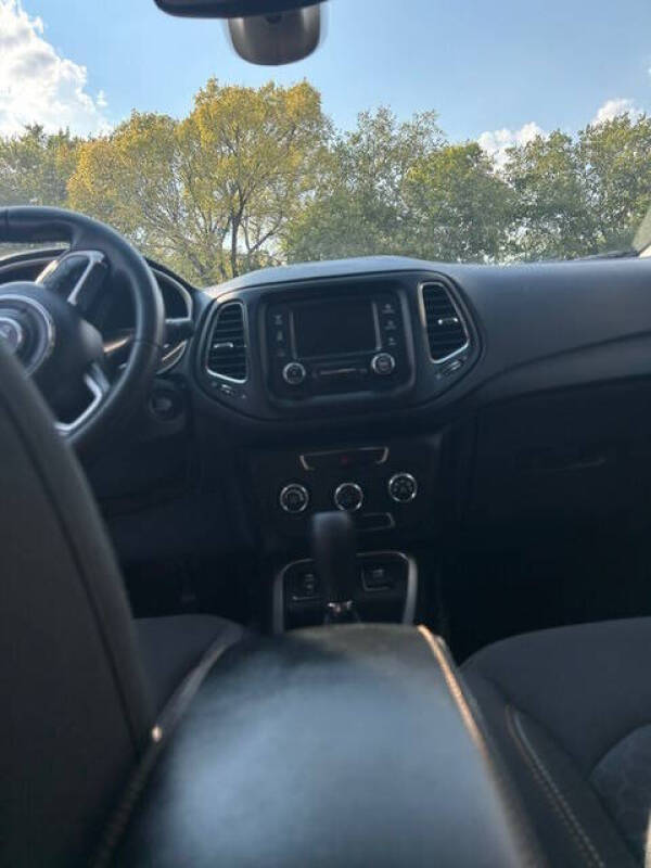 2017 Jeep Compass Sport