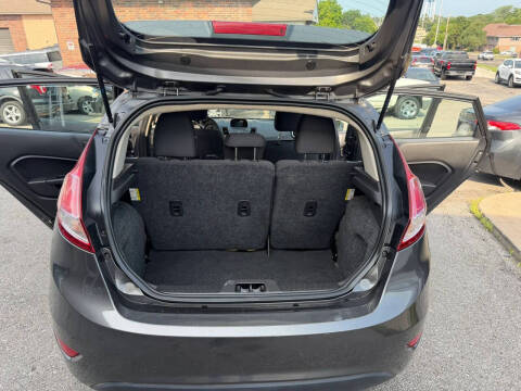 2017 Ford Fiesta SE