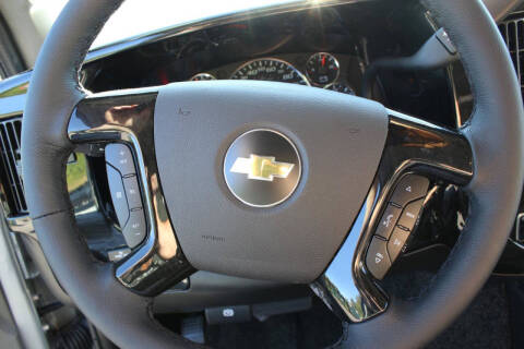 2025 Chevrolet Express 2500