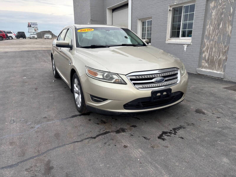 2010 Ford Taurus SEL