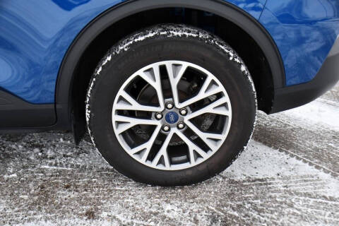 2022 Ford Escape Hybrid SEL