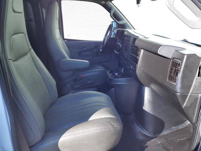 2020 Chevrolet Express Cargo Work Van photo 23