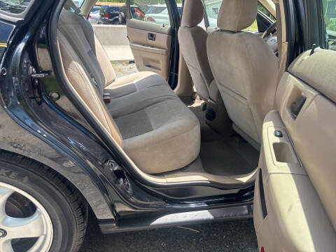 2006 Ford Taurus SE