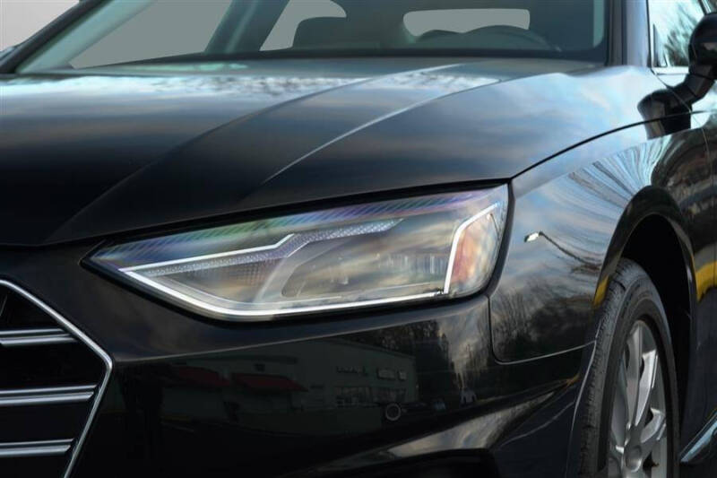 2022 Audi A4 quattro Premium 40 TFSI