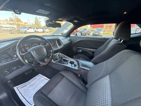 2021 Dodge Challenger SXT