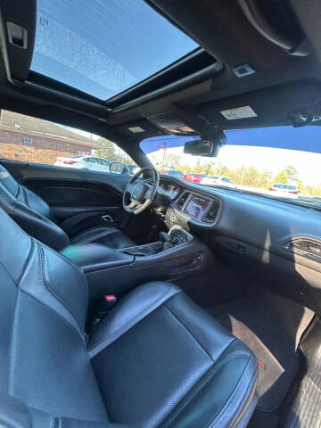 2019 Dodge Challenger SXT