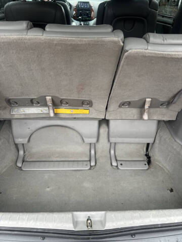 2004 Toyota Sienna XLE Limited 7 Passenger