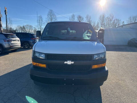 2023 Chevrolet Express LS 3500