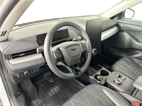 2022 Ford Mustang Mach-E California Route 1