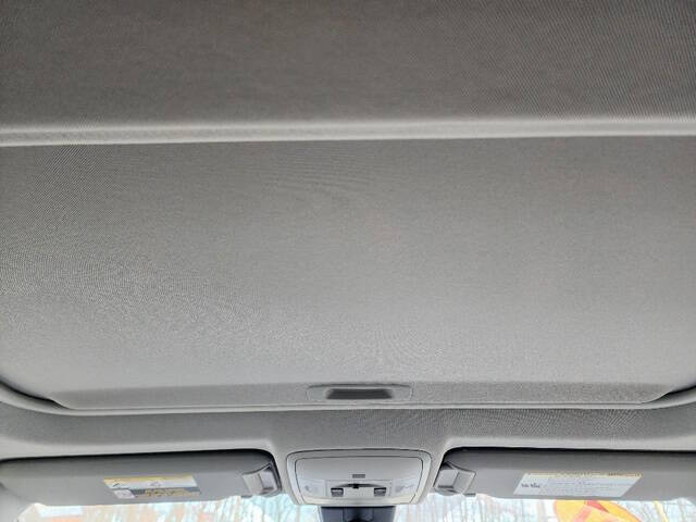 2017 Toyota RAV4 Hybrid XLE