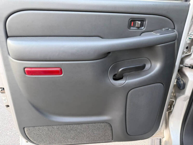 2005 GMC Sierra 2500HD