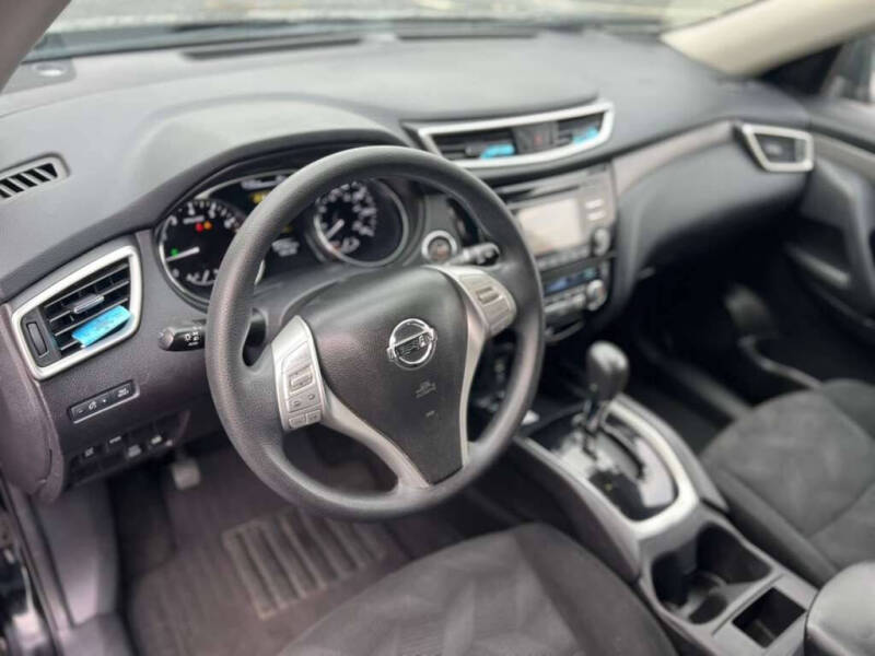 2014 Nissan Rogue SV