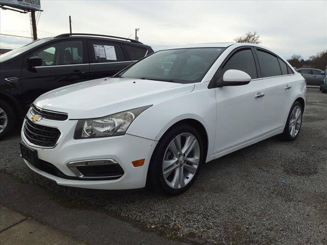 2015 Chevrolet Cruze for sale at Ernie Cook and Son Motors in Shelbyville TN