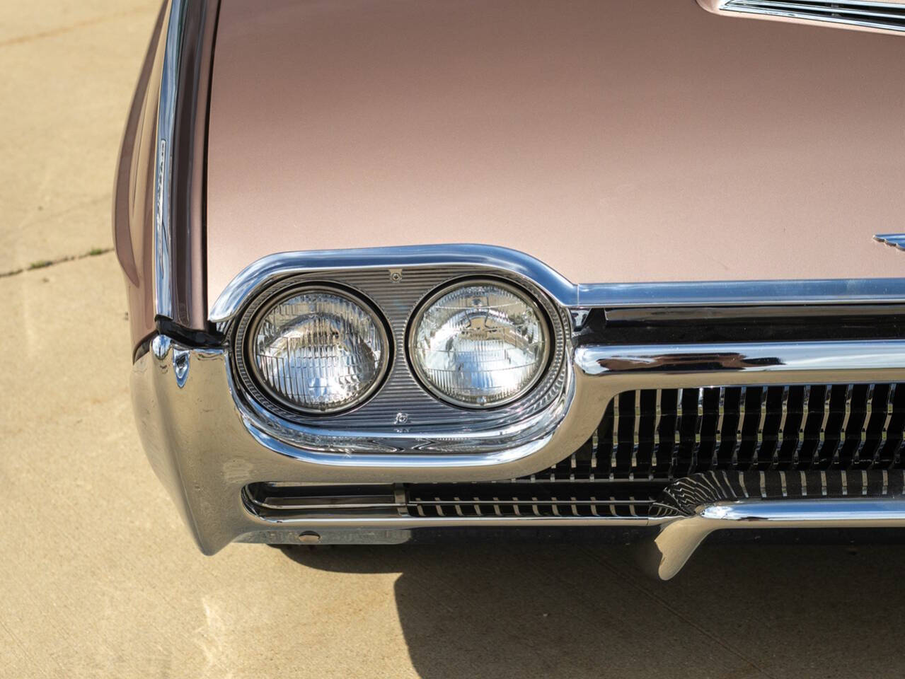 1963 Ford Thunderbird 18