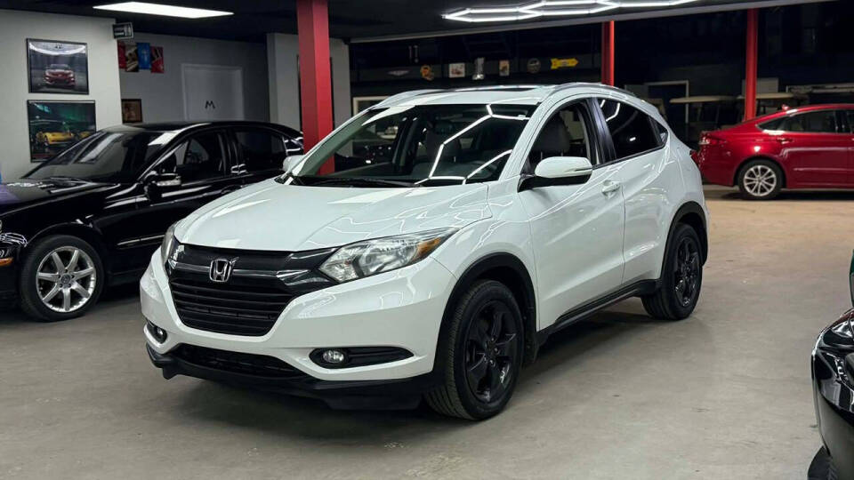 2017 Honda HR-V EX-L's photo