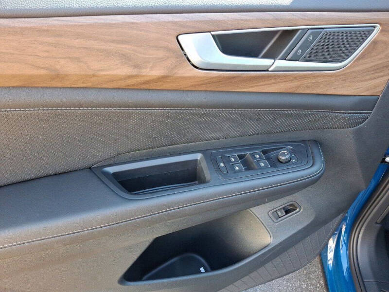 2025 Volkswagen Atlas SE 4Motion