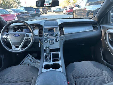 2018 Ford Taurus SEL