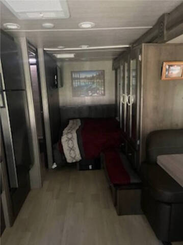 2023 NeXus RV Viper 25