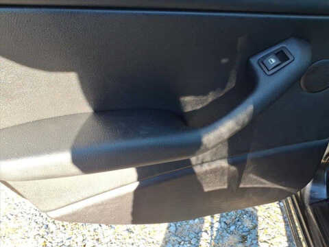 2005 BMW 3 Series 325i