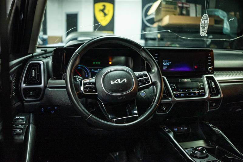 2023 Kia Sorento Hybrid EX