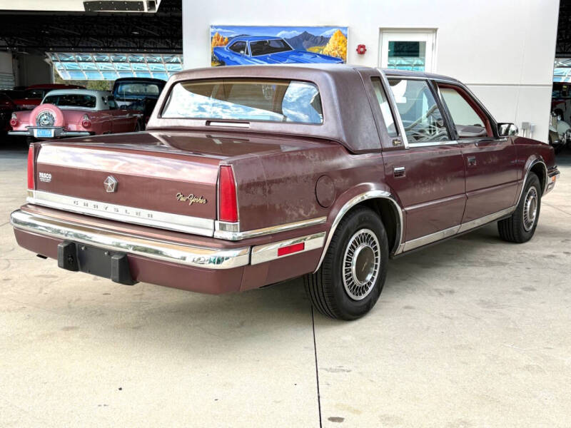 1990 Chrysler New Yorker