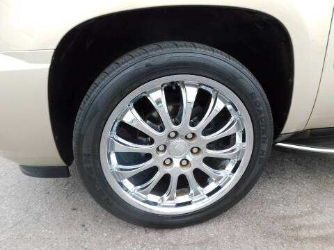 2011 Cadillac Escalade Luxury