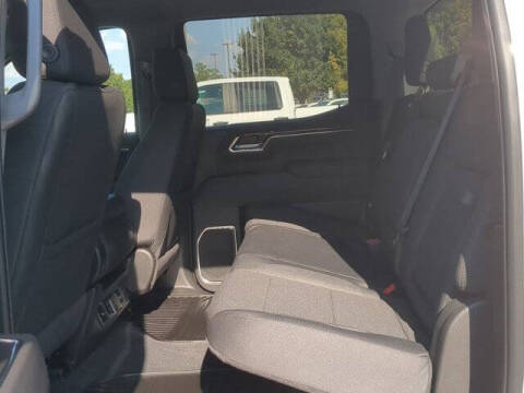 2026 GMC Sierra 1500 Elevation Standard