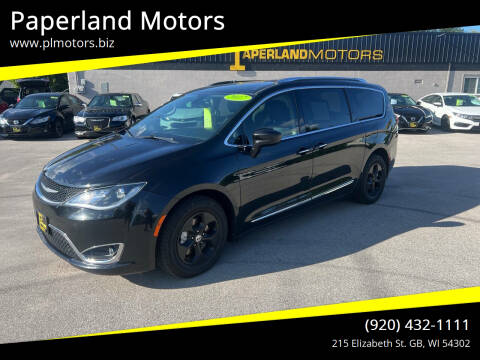 2017 Chrysler Pacifica Touring-L Plus