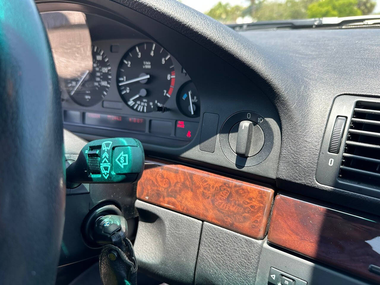 2003 BMW 5 Series 51