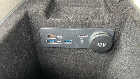 2017 Jaguar F-PACE 35t Prestige