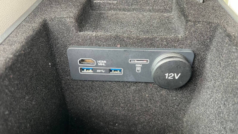 2017 Jaguar F-PACE 35t Prestige