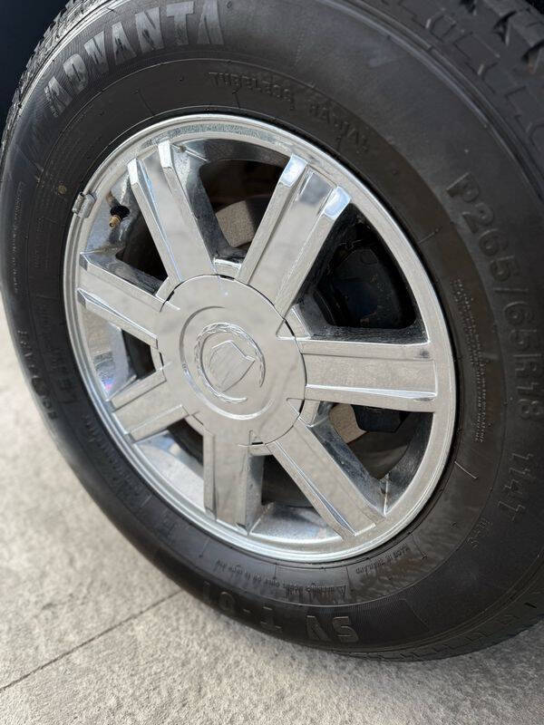 2011 Cadillac Escalade EXT Premium