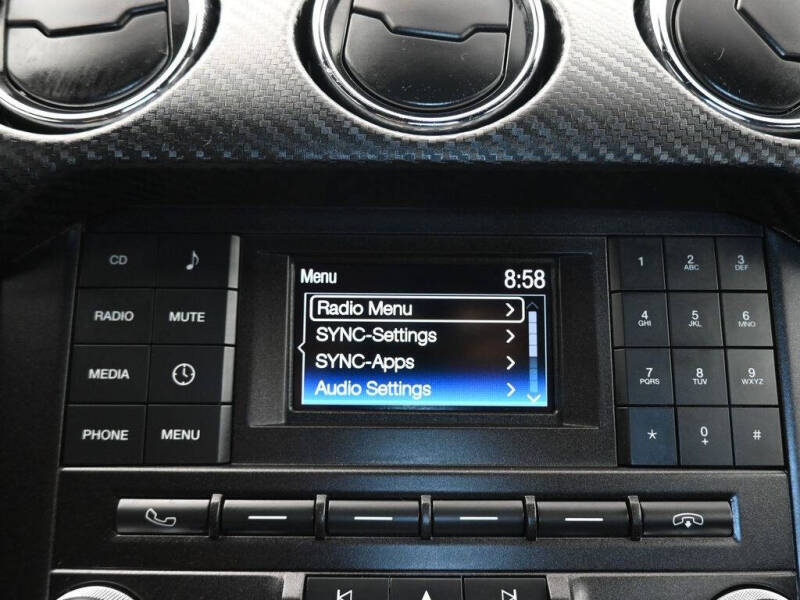 2017 Ford Mustang V6