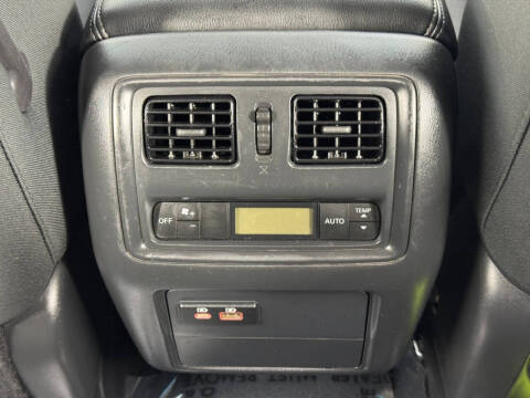 2020 Nissan Pathfinder S