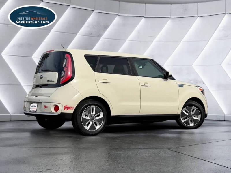 2017 Kia Soul EV +