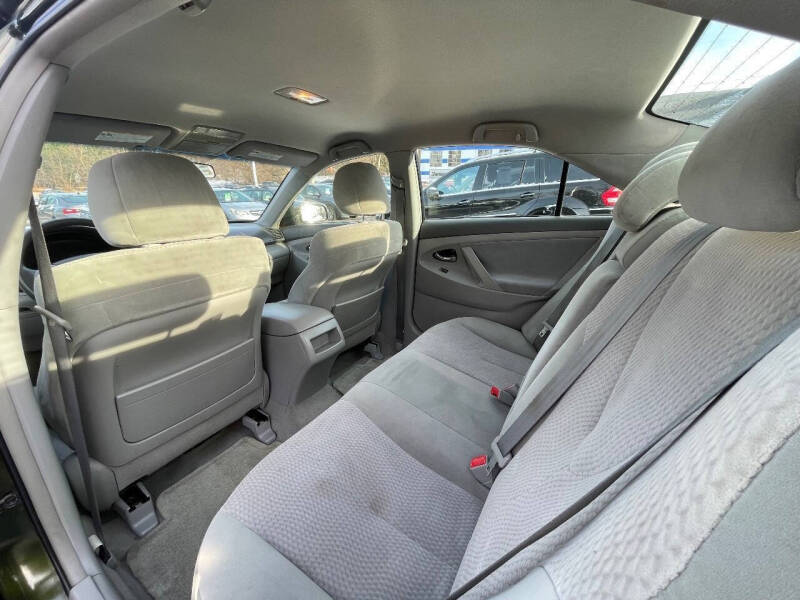 2010 Toyota Camry LE