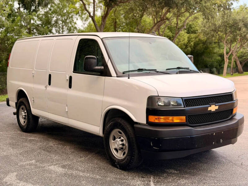 2019 Chevrolet Express 2500