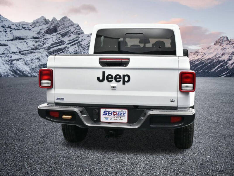 2026 Jeep Gladiator 85th Anniversary Edition