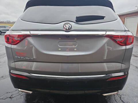 2023 Buick Enclave Essence
