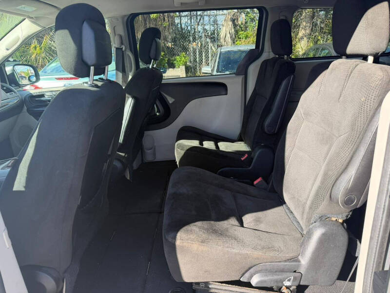 2016 Dodge Grand Caravan SXT Plus