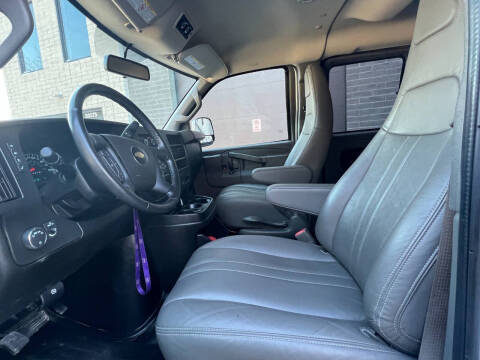 2020 Chevrolet Express LS 2500