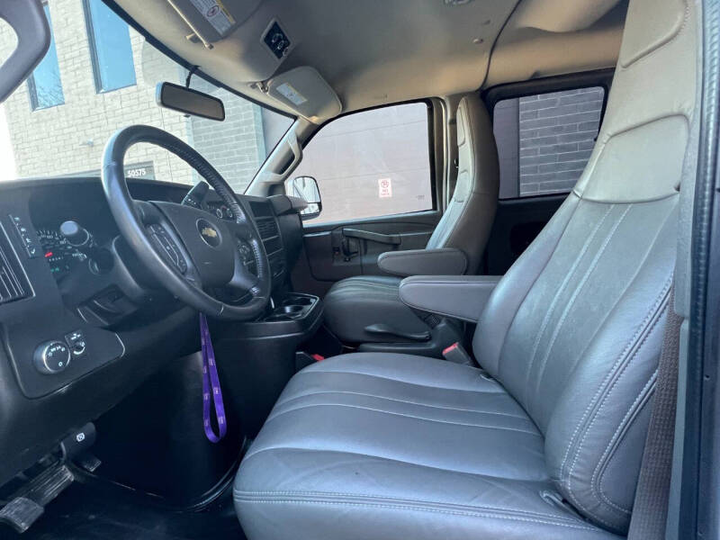 2020 Chevrolet Express LS 2500