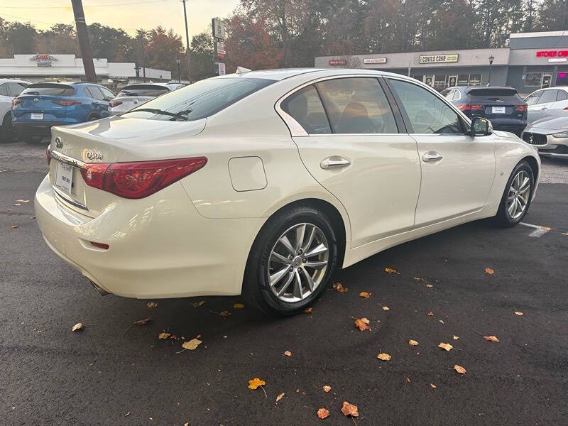 2015 Infiniti Q50