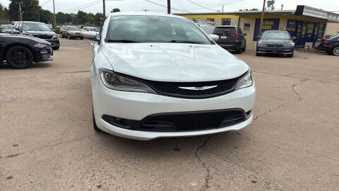 2015 Chrysler 200 S