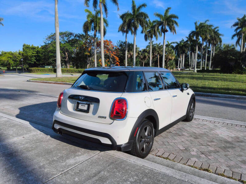 2023 MINI Hardtop 4 Door Cooper