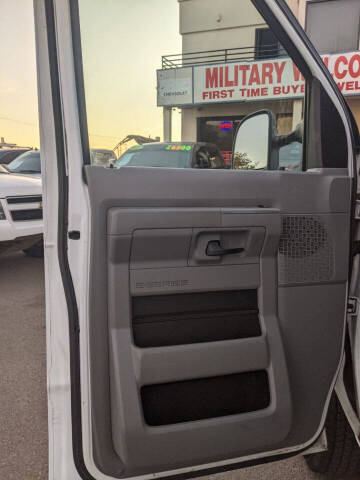 2009 Ford E-Series E-250