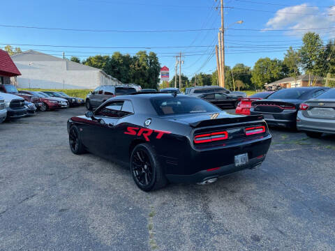 2015 Dodge Challenger SRT 392