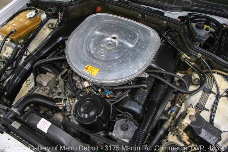 1991 Mercedes-Benz 560-Class 560 SEL